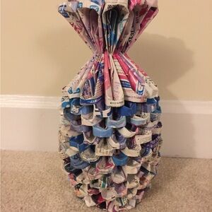 Colorful Paper Art vase Sculpture